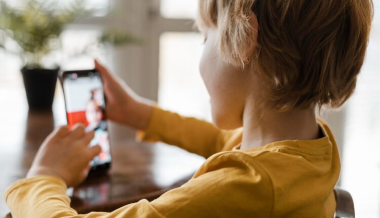 Aplicativos de Controle Parental para o YouTube Como Proteger seus Filhos na Maior Plataforma de Vídeos